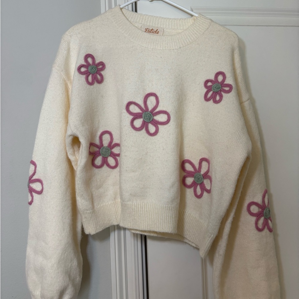 Listicle Cream Sweater with Pink and Gray Floral Design